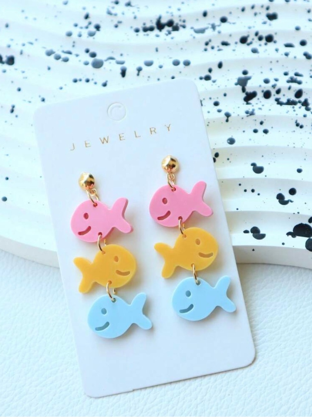 Pink Yellow Blue Fish Dangle Earrings - Cute Pets Fish Theme